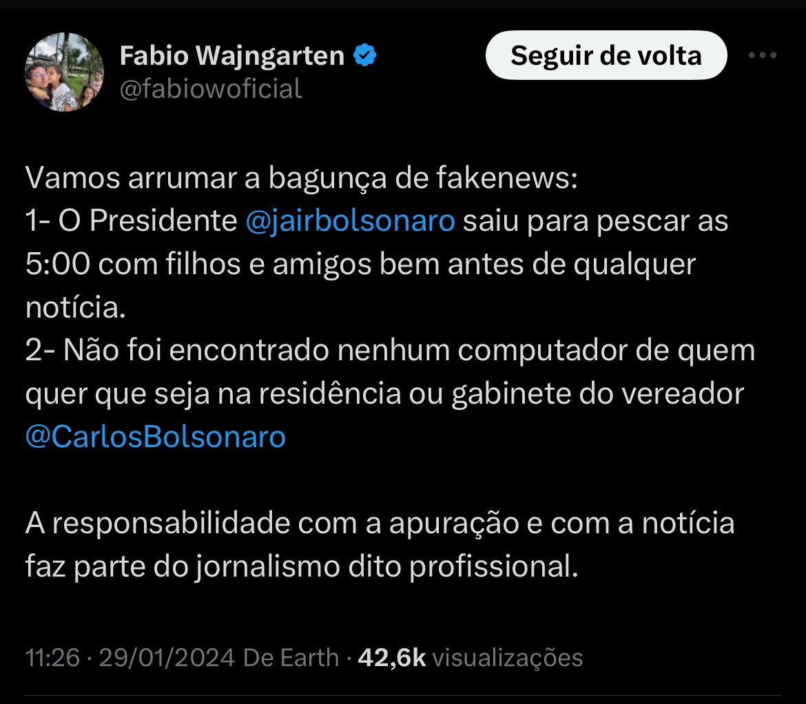 antoniotabet's tweet photo. Super natural alguém que nunca trabalhou antes das 16h sair para pescar às 5h da manhã de uma segunda-feira com todos os filhos.

O Pablo Escobar mesmo, quando tinha batida da Polícia na casa dele, tava sempre fazendo triatlo com dois cachorros e um hipopótamo. https://t.co/G6noXBylH5