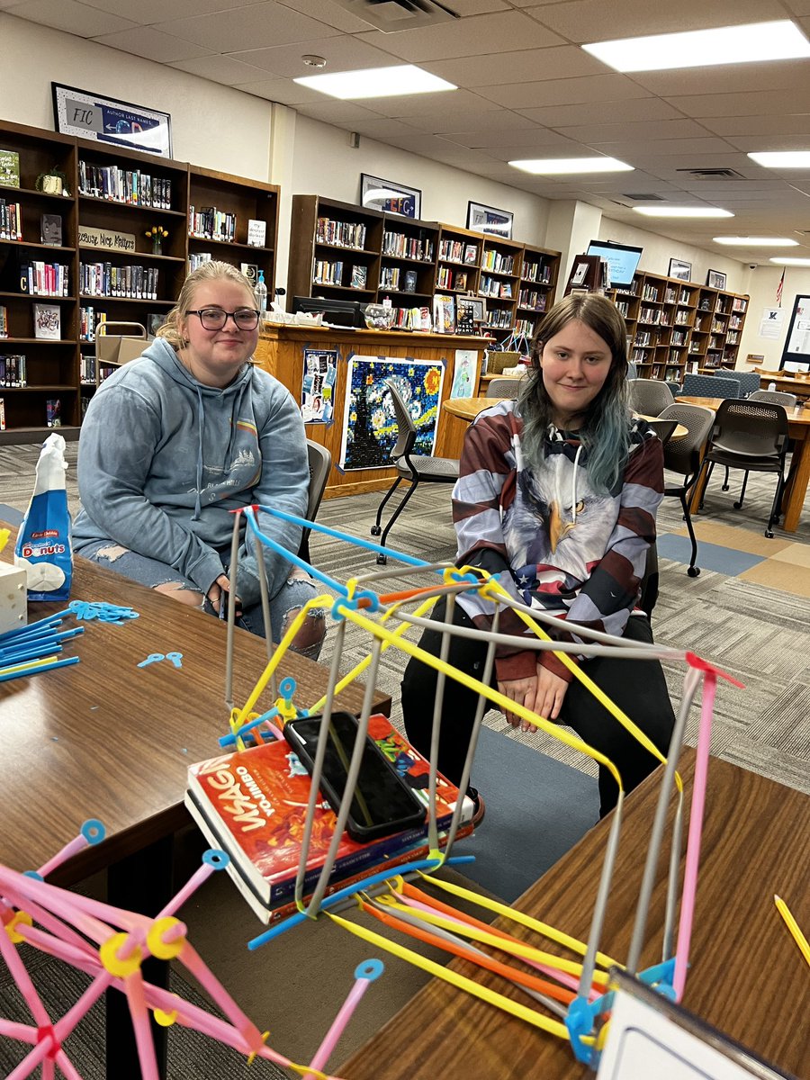 Bridge building with strawbees in our makerspace area this week . These two ladies were clearly up to the challenge! Nice work, Sage and Alanna! 🌉