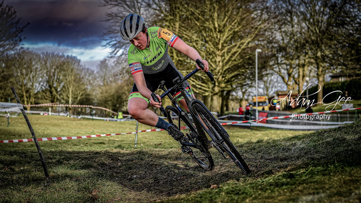 adamgeepics's tweet image. Edits from the @BritishCycling #NWCCA @SalfordCycling #Round10 final #CX for the season at #BuileHillPark #Salford #GetInvolved