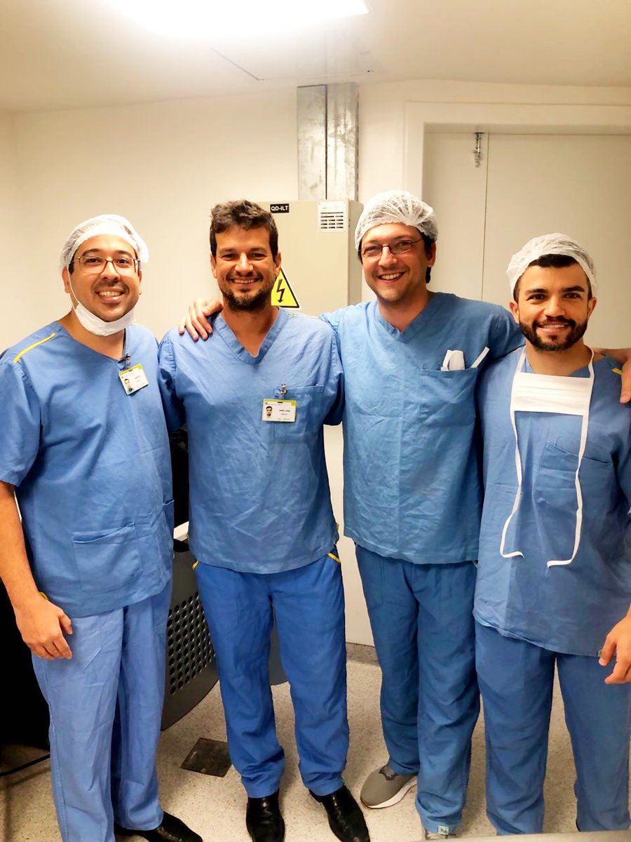 An honor to welcome our dear colleague @BellottiHugo for our #MondayVT ablation!! 
@AndreAssisCarmo @Gustavoard89 
@r_cnunes13 
#HCUFMG #Epeeps #WomenInEP #burnVT