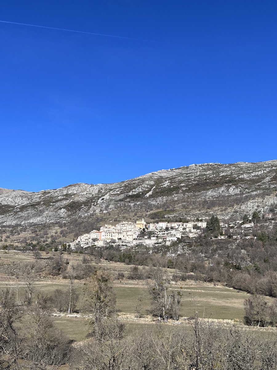 Alonein43672278's tweet image. #photography #coursegoules #france