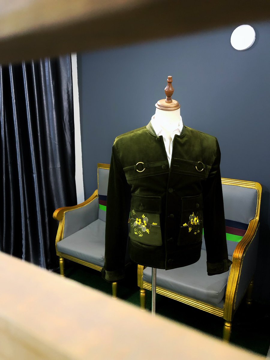 patrickslim_ng's tweet photo. Introducing the new velvet utility jacket with flower 🌺 embroidery details.
Join #patrickslimarmy today https://t.co/SbkzcDYOmc