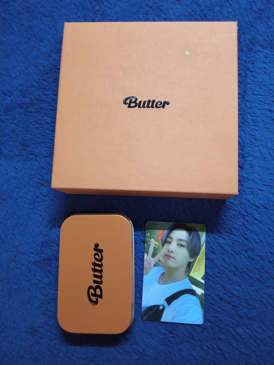 shop_whalien's tweet photo. WTS LFB PH

BTS BUTTER ALBUM
PEACHES (9/10 condition, slight dent in outer box)
- 850 
- w/ suga/yoongi pc
- w/ jungkook pc and tin case, poster (pob)

MOP: Gcash https://t.co/egJrvl7saX