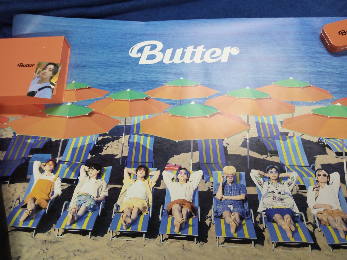 shop_whalien's tweet photo. WTS LFB PH

BTS BUTTER ALBUM
PEACHES (9/10 condition, slight dent in outer box)
- 850 
- w/ suga/yoongi pc
- w/ jungkook pc and tin case, poster (pob)

MOP: Gcash https://t.co/egJrvl7saX