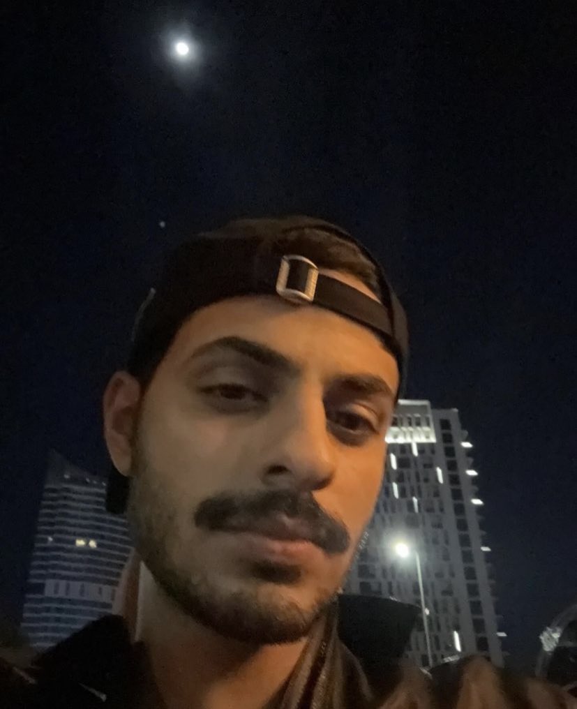 الوسيم جمال الصالح عبر الأنستقرام ❤️
