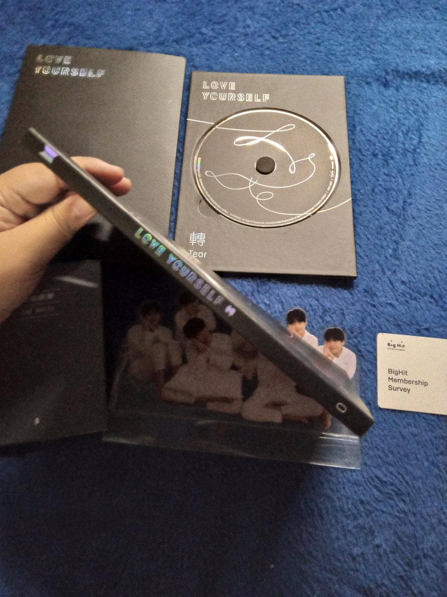 shop_whalien's tweet photo. WTS LFB PH

BTS LOVE YOURSELF: TEAR ALBUM 
- 850
- O version (10/10 condition)
- unsealed but with complete inclusions
- w/ suga/yoongi pc

MOP: Gcash https://t.co/WWQvhsUWmn