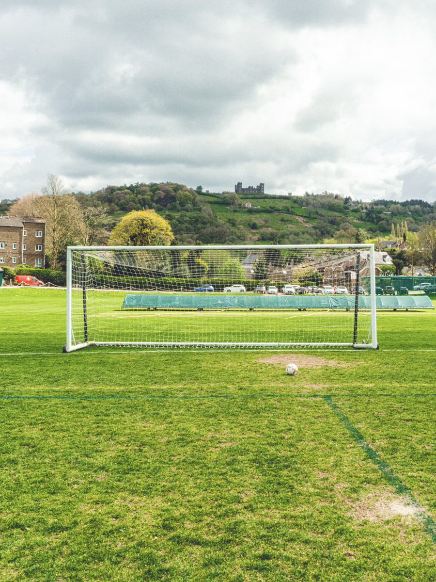 Matlock Town FC’s stadium is a dream for every football pitch enthusiast🤩. Set against the backdrop of Riber Castle 🏰 atop the hill, it captures the essence of true English football ✨and truly represents the beauty of the sport⚽️.

#football #footballpitch