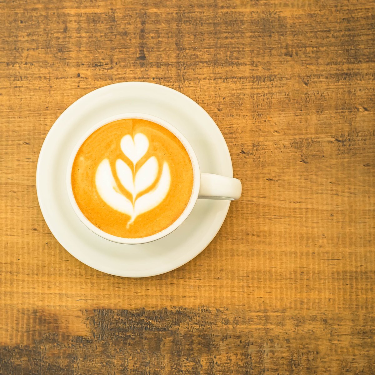 Ese momento cuando te sirven tu cafecito y es ✨justo✨ lo que necesitabas.