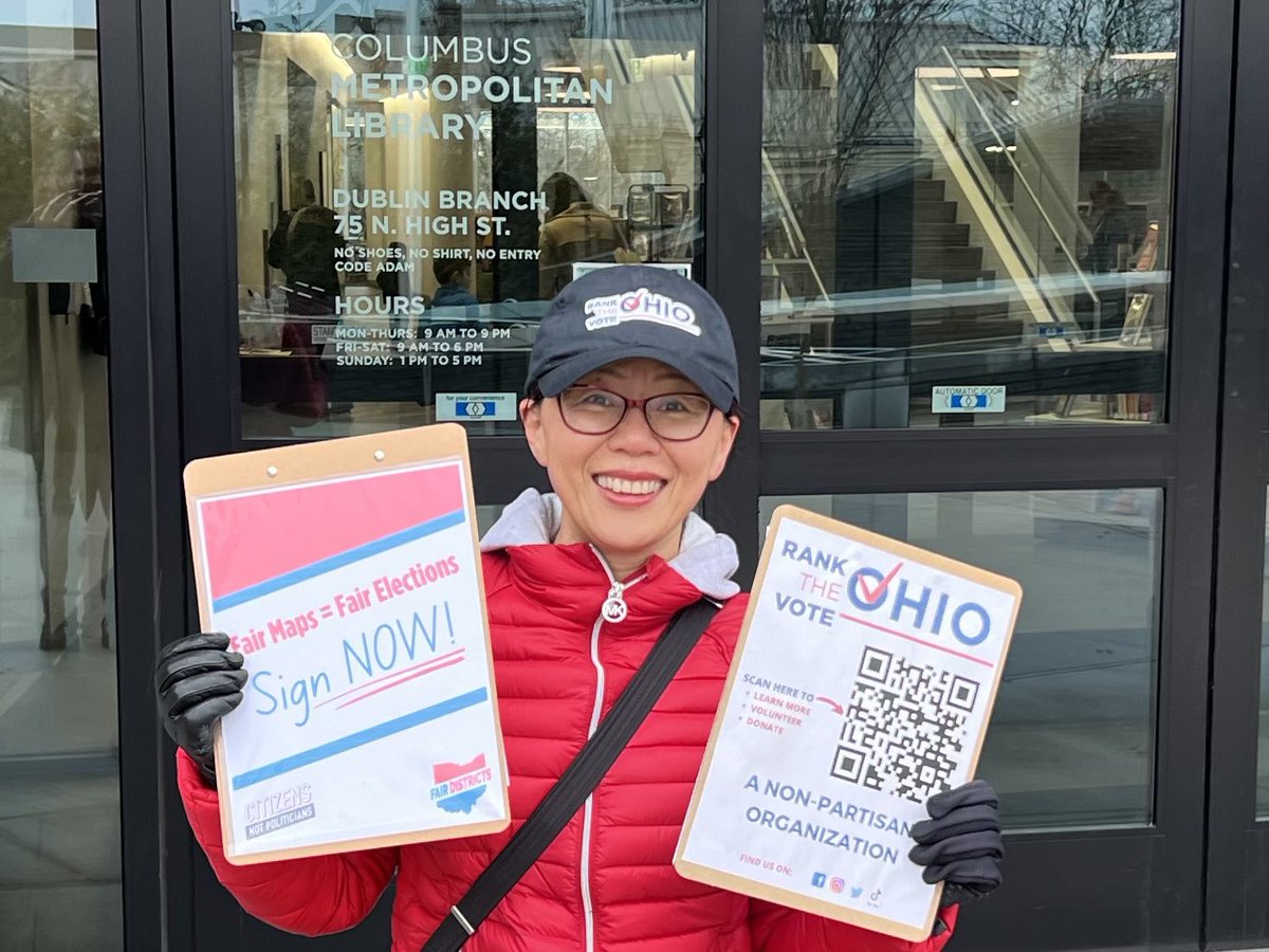 RankTheVoteOhio's tweet photo. Our #CentralOhio Chapter Lead and Super-Volunteer Grace Leng collects signatures for @CitizenMapsOH’s #IndependentRedistricting ballot initiative while also representing @RankTheVoteOhio and getting signups from Ohioans interested in #RankedChoiceVoting! https://t.co/6OcTiiYhtK