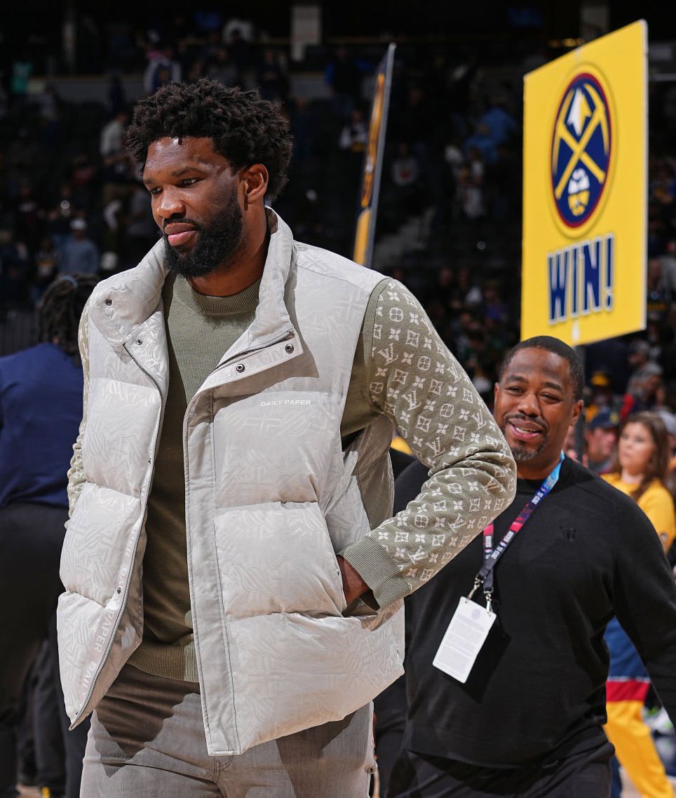 TheDunkCentral's tweet photo. The NBA is expected to review the Sixers’ decision to have Joel Embiid sit out against the Nuggets, per @ShamsCharania 

"[Joel Embiid] didn't enter the injury report, I'm told, until fifteen minutes before tip off, and for sure that's something that the league will have to review."

(Via @RunItBackFDTV )