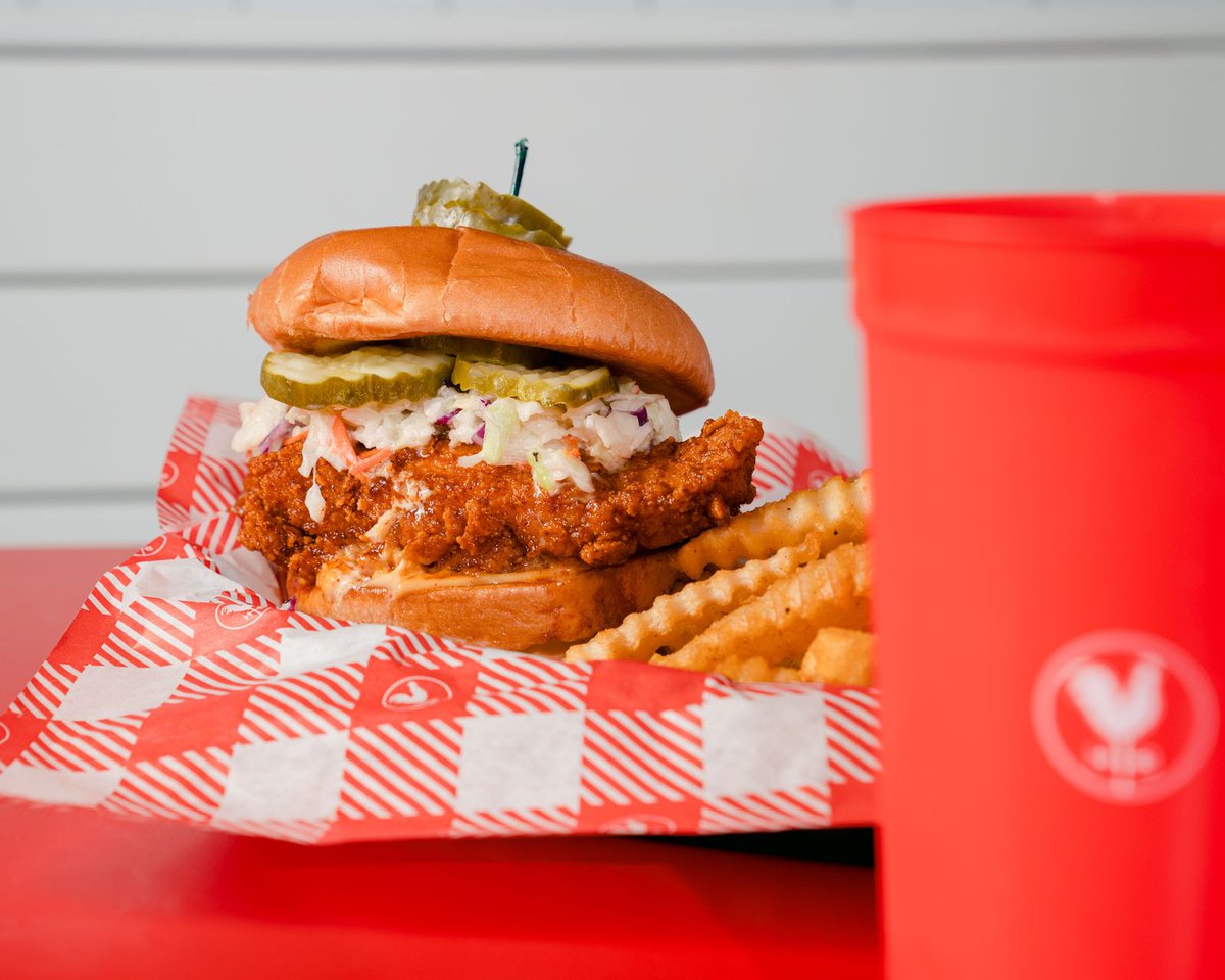 HattieBs's tweet photo. @NashvilleScene Hot Chicken Week is here! Be sure to come see us all week for $7 Sammy and fries! Available at all Nashville locations + Franklin!

#HotChickenWeek24 https://t.co/N6RsVQe1HI