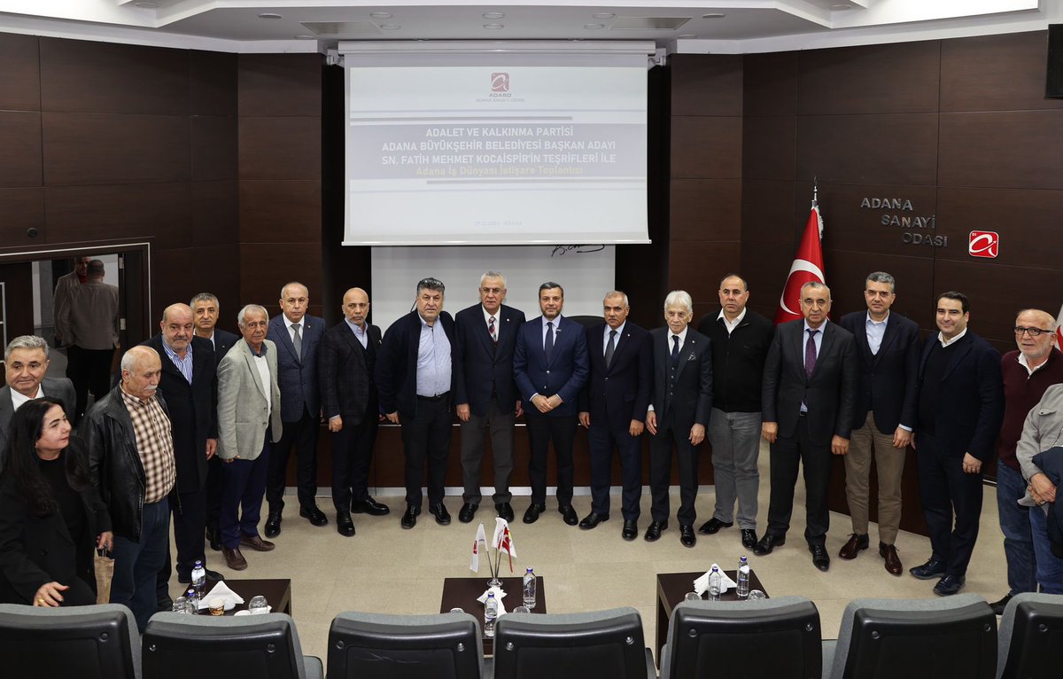 fmkocaispir's tweet photo. Adana Sanayi Odası Yönetim Kurulu Başkanı Zeki Kıvanç, Meclis Başkanı İsrafil Uçurum, Yönetim Kurulu Üyeleri, meclis üyeleri ve iş insanlarıyla Adana Sanayi Odasında bir araya geldik. 

Toplantıda, Adana'mızın sanayisinin gelişimi için neler yapabileceğimizi ele aldık, görüş alışverişinde bulunduk. 🙋‍♂️