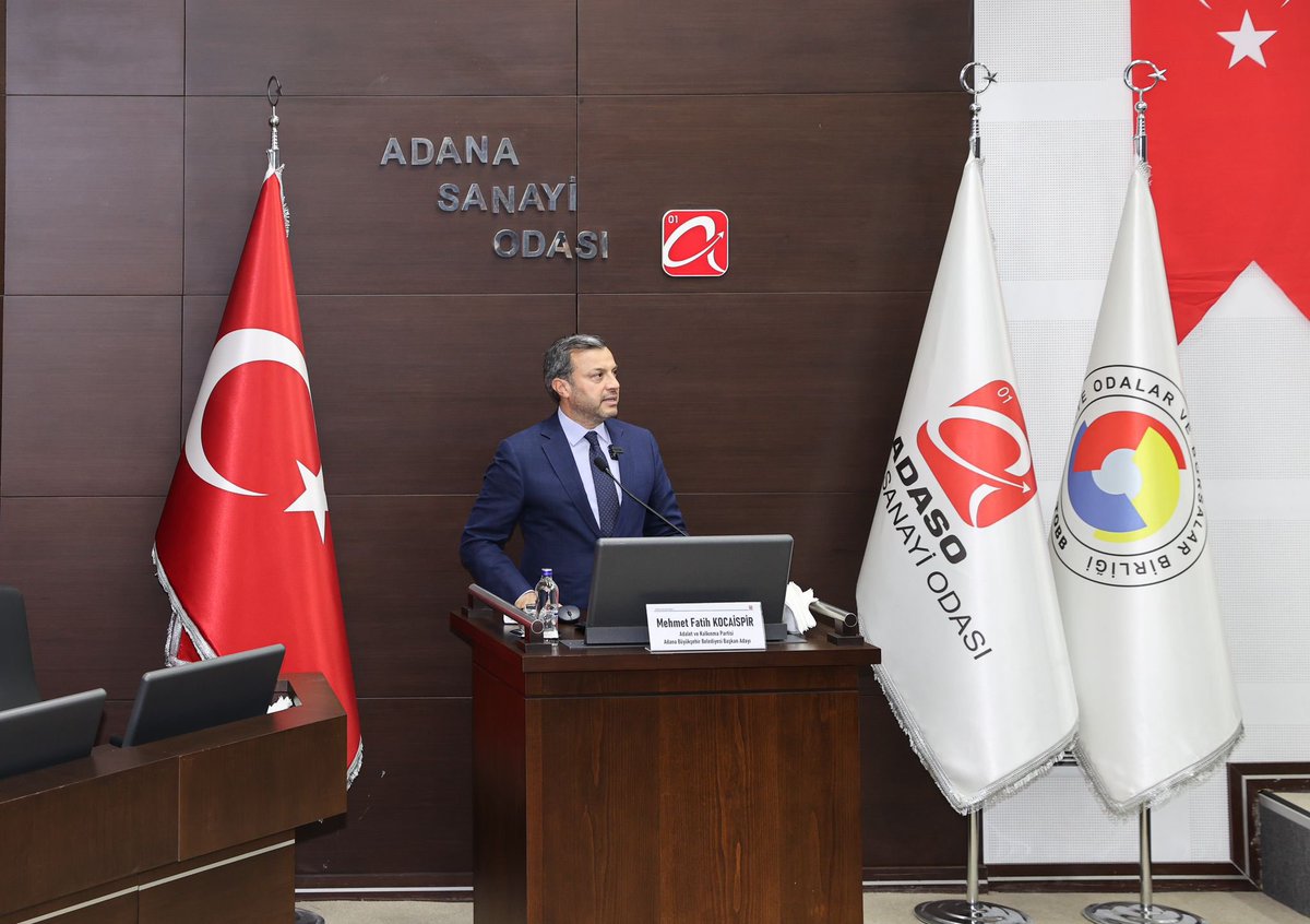 fmkocaispir's tweet photo. Adana Sanayi Odası Yönetim Kurulu Başkanı Zeki Kıvanç, Meclis Başkanı İsrafil Uçurum, Yönetim Kurulu Üyeleri, meclis üyeleri ve iş insanlarıyla Adana Sanayi Odasında bir araya geldik. 

Toplantıda, Adana'mızın sanayisinin gelişimi için neler yapabileceğimizi ele aldık, görüş alışverişinde bulunduk. 🙋‍♂️