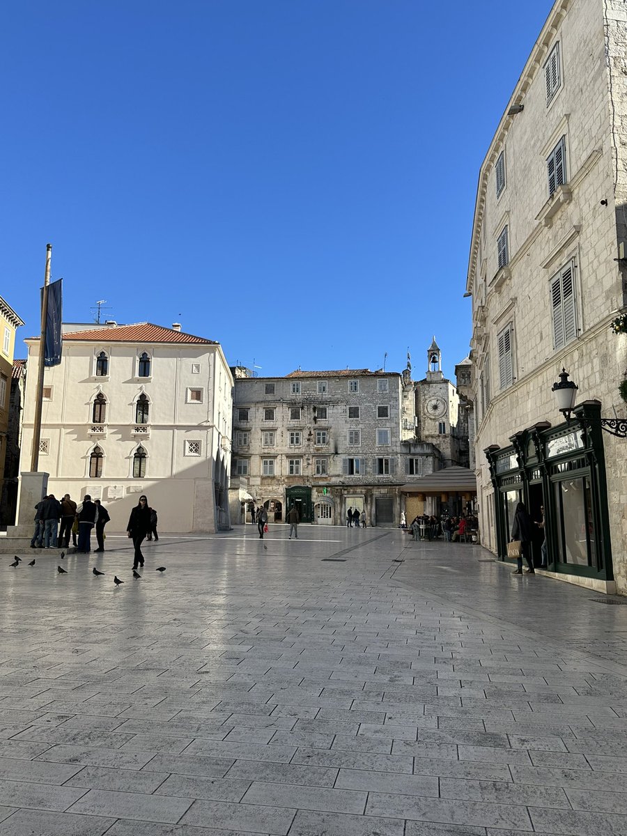 SahranisWorld's tweet image. Zadar and Split Croatia 🇭🇷 watch my travels at: twitch.tv/sahranisworld #Croatia #travelblogger #twitch