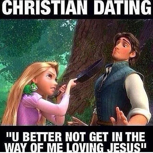ConfCathSingle's tweet image. Wanting to share faith with your partner - :)
Threatening them with a frying pan - :(

#catholicdating #christiandating