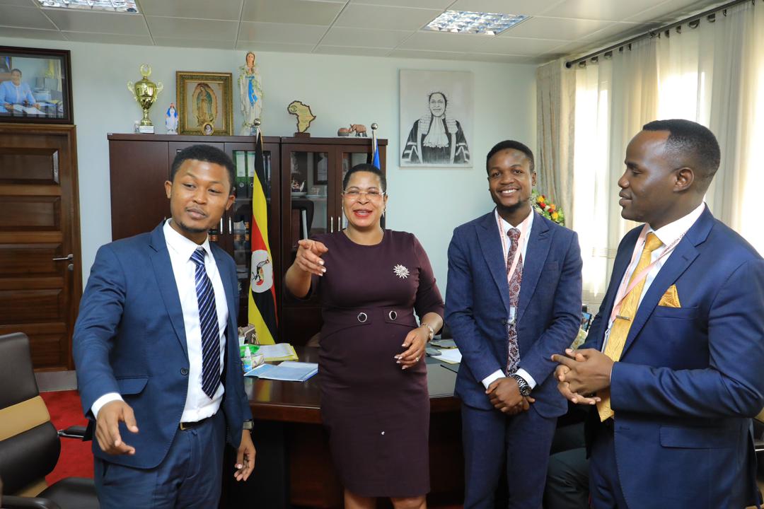 Today, the delegation from the Pure Heart Child Foundation responded to the call from the Speaker of the 11th Parliament, Rt. Hon. @AnitahAmong She credited the Foundation for the tremendous efforts they're making towards changing the stories of the many vulnerable