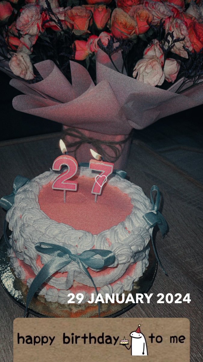 r2ema07's tweet photo. "🎈𝙼𝚢 𝚋𝚒𝚛𝚝𝚑𝚍𝚊𝚢 "
-اليوم يضُم يوم ميلادي اللهُم السلام 
لـ روحي وعاماً سعيداً لي ومليئاً بما أتمنى🩷🩷. https://t.co/rcnvnd9DQt
