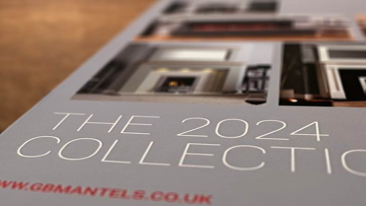 gbmantels's tweet image. So... The wait is over!

Hopefully you have our new 💥The 2024 Collection💥 brochure.

We'd love to see where our brochures are now, so share a photo of yours, maybe on top of your favourite mantel 🤔
-
#fireplacelove #fireplaceideas #MadeInEngland #madewithlove  #InteriorDesign