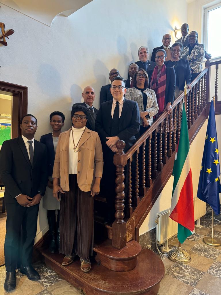 Excellent exchange between the CARIFORUM Group of Ambassadors 🇻🇨🇱🇨🇰🇳🇦🇬🇨🇺🇧🇸🇯🇲🇬🇩🇹🇹🇭🇹🇸🇷🇩🇴, &amp; <a href="/FAOCaribbean/">FAO in the Caribbean</a>'s Renata Clarke and <a href="/FAOBrussels/">FAO Brussels</a>'s <a href="/Raschad_AK/">Raschad Al-Khafaji</a>  on agrifood systems and food security in the Caribbean.

We look forward to continuing our cooperation for the #4Betters