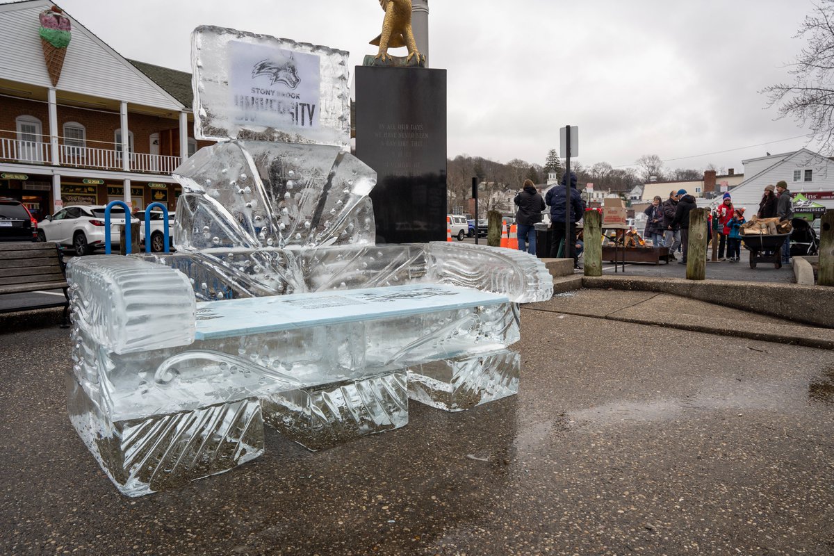 stonybrooku's tweet photo. We had a cool time at @PortJeffChamber's Ice Festival this past weekend! 😉

Check out the brilliantly sculpted #SBU themed throne: https://t.co/LOIVmdyW23