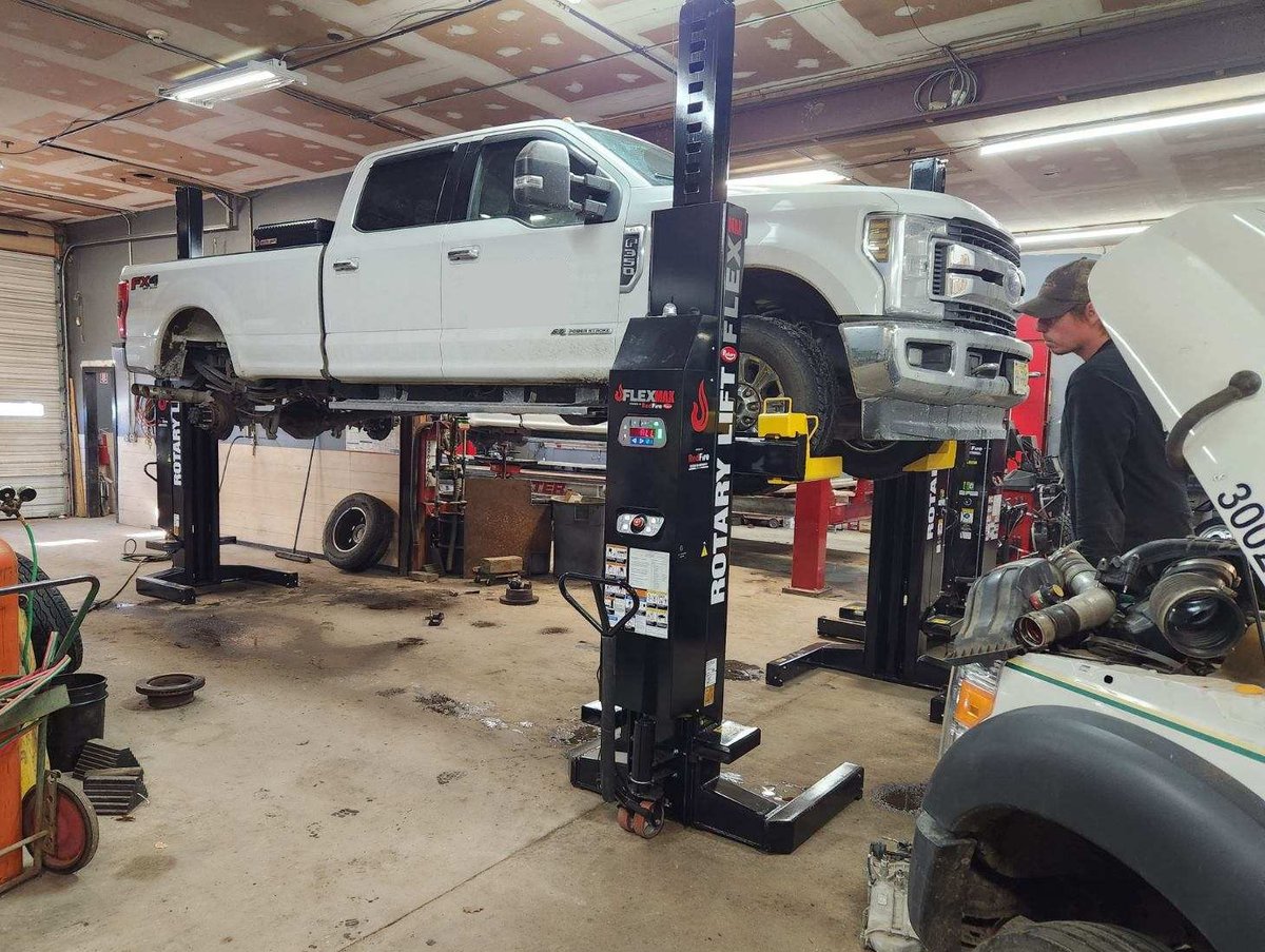 flynnstowingnj's tweet image. Doesn't Your Truck Deserve A Spa Day?
This work truck had a full-service day of preventative maintenance including brakes, tires, wheel alignment, &amp;amp; a DOT inspection. Give us a callto schedule an appt. 609-894-2729
#flynnstowing #truckrepair #wheelalignments #pmservice #tires