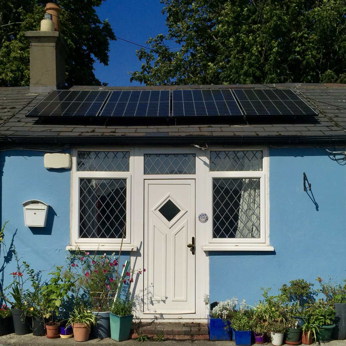 Turning Sunlight into (money & energy) Savings in Dublin 7! People from Stoneybatter, Cabra & Phibsboro will be sharing their experiences with solar panels in a webinar 7.30pm Tuesday 6th February. Register eventbrite.com/e/solar-panels…