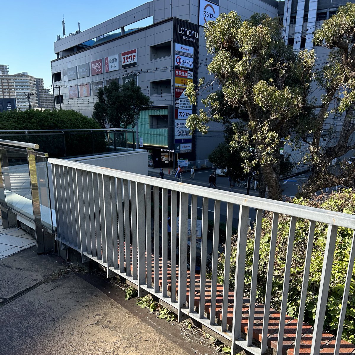Dai2Yuta's tweet photo. 少し前に聖地巡礼して参りました！！
総武線をひた走って津田沼に着いた時、とってもとっても嬉しかった。やっと来れたと思ってたくさん写真撮りました。湘南パンケーキで土井谷さんが食べたやつ?も頼みました。美味しかったです😋幸せでした https://t.co/AAIhD8SAhE