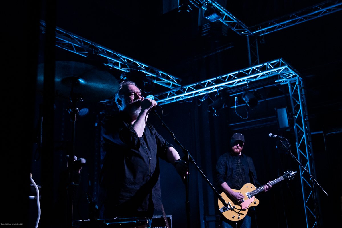 Arab Strap live at MacArts on January 18th 2024 📸 Photo by Kat Gollock @ArabStrapBand @littlekatphotos