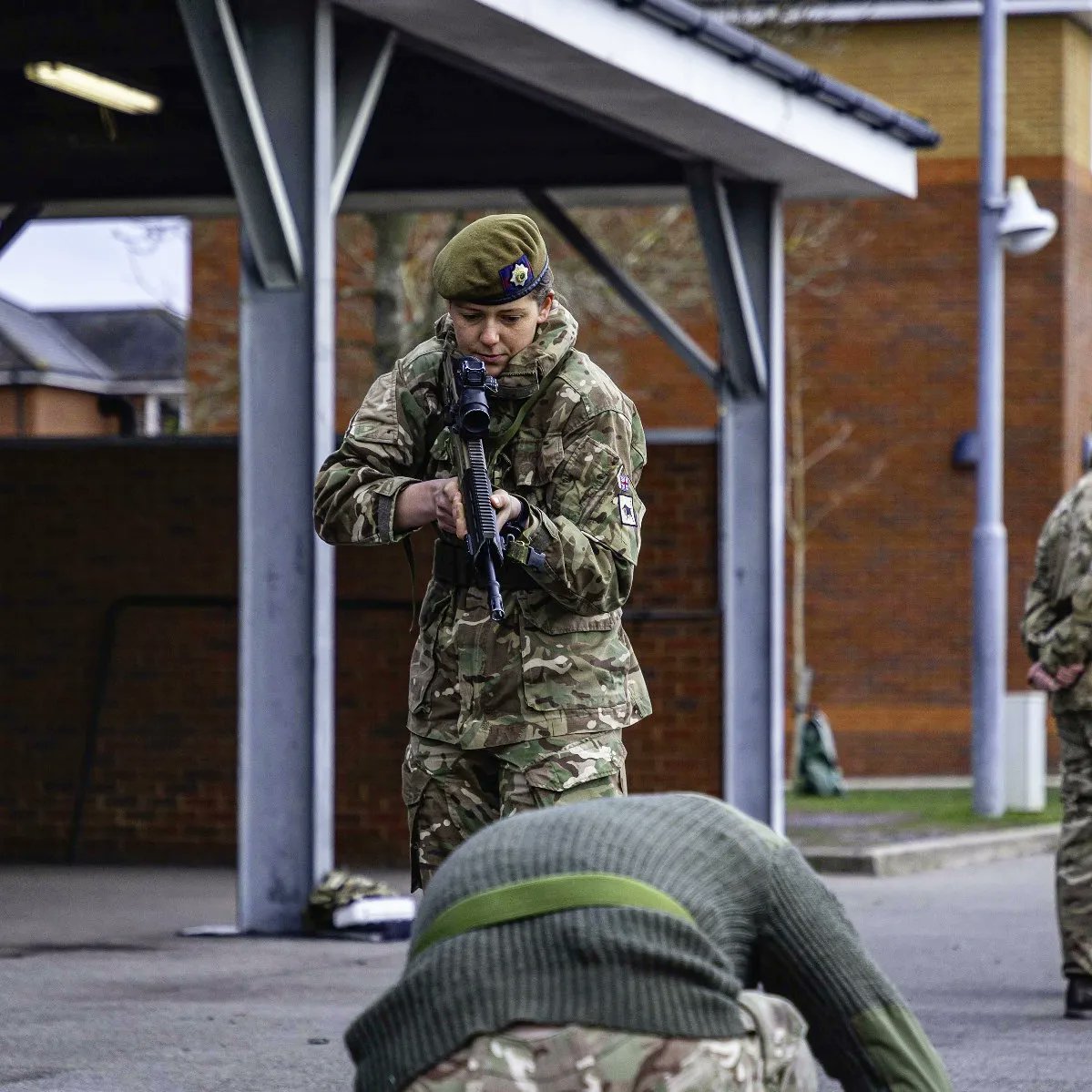 Last week, members of the Battalion received their Armed Police Integration training. They are currently on standby to provide support to police services if required, as part of Military Assistance to the Civil Authorities (MACA) #IrishGuards☘️💂🏻 #Britisharmy