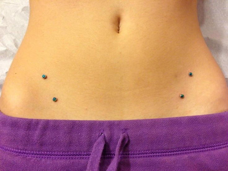 maleunlmn's tweet photo. 16. Piercing na marca de calcinha; https://t.co/5ce34fb7qO