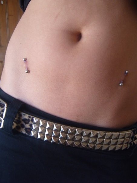 maleunlmn's tweet photo. 16. Piercing na marca de calcinha; https://t.co/5ce34fb7qO