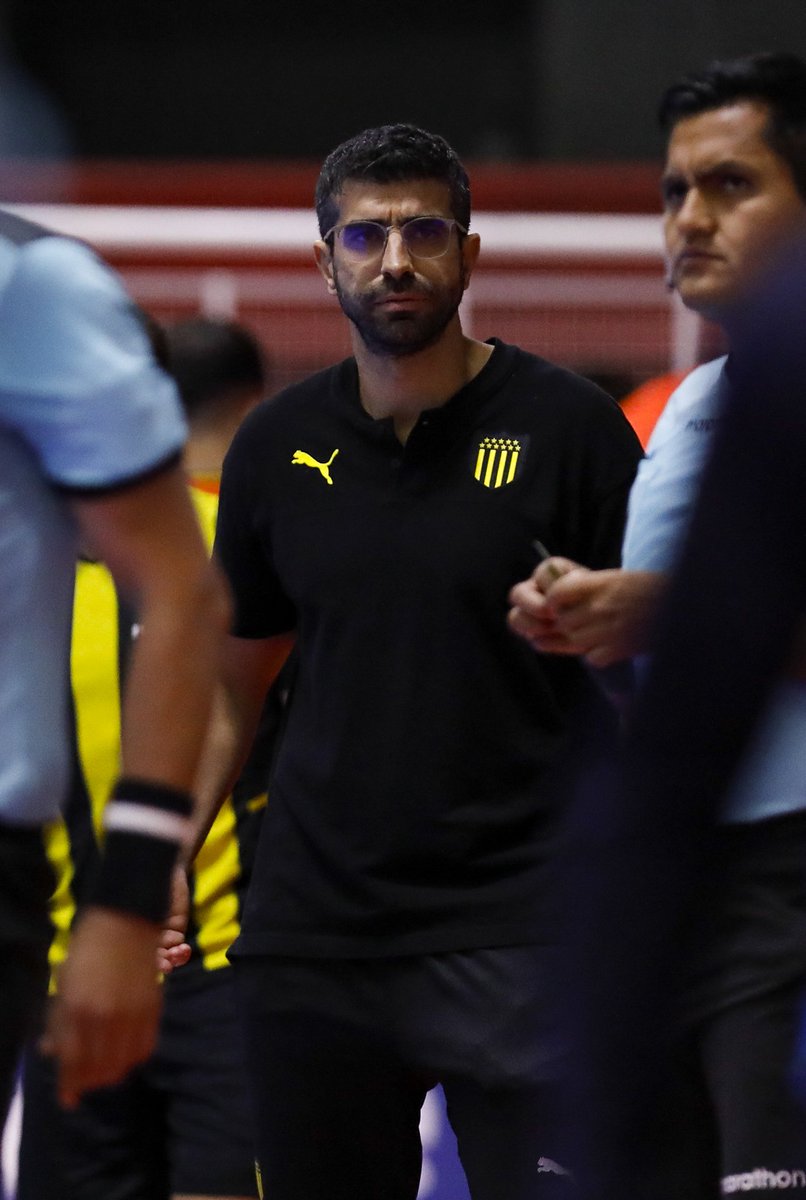Guille263's tweet photo. ‼️La prestigiosa web @futsalplanet97 nominó al argentino @Nacho_Futsal entre los mejores técnicos, según la campaña 2022, donde con el equipo de #Peñarol arribó a la final de la Copa Libertadores. ¡Felicitaciones, Nacho! 🏅
.
📝 Detalles: https://t.co/nbzro5owlt https://t.co/D4SB7LTPOQ