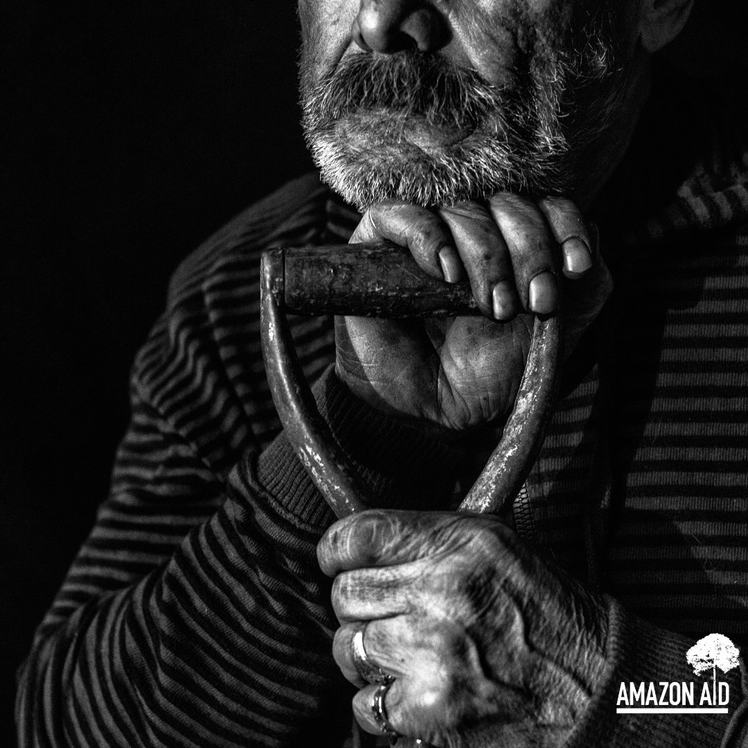 AmazonAidF's tweet image. Multi-stakeholder engagement is needed to create a responsible and transparent supply chain for gold from the ground to the consumer.

For more details: amazonaid.org/trackingamazon…