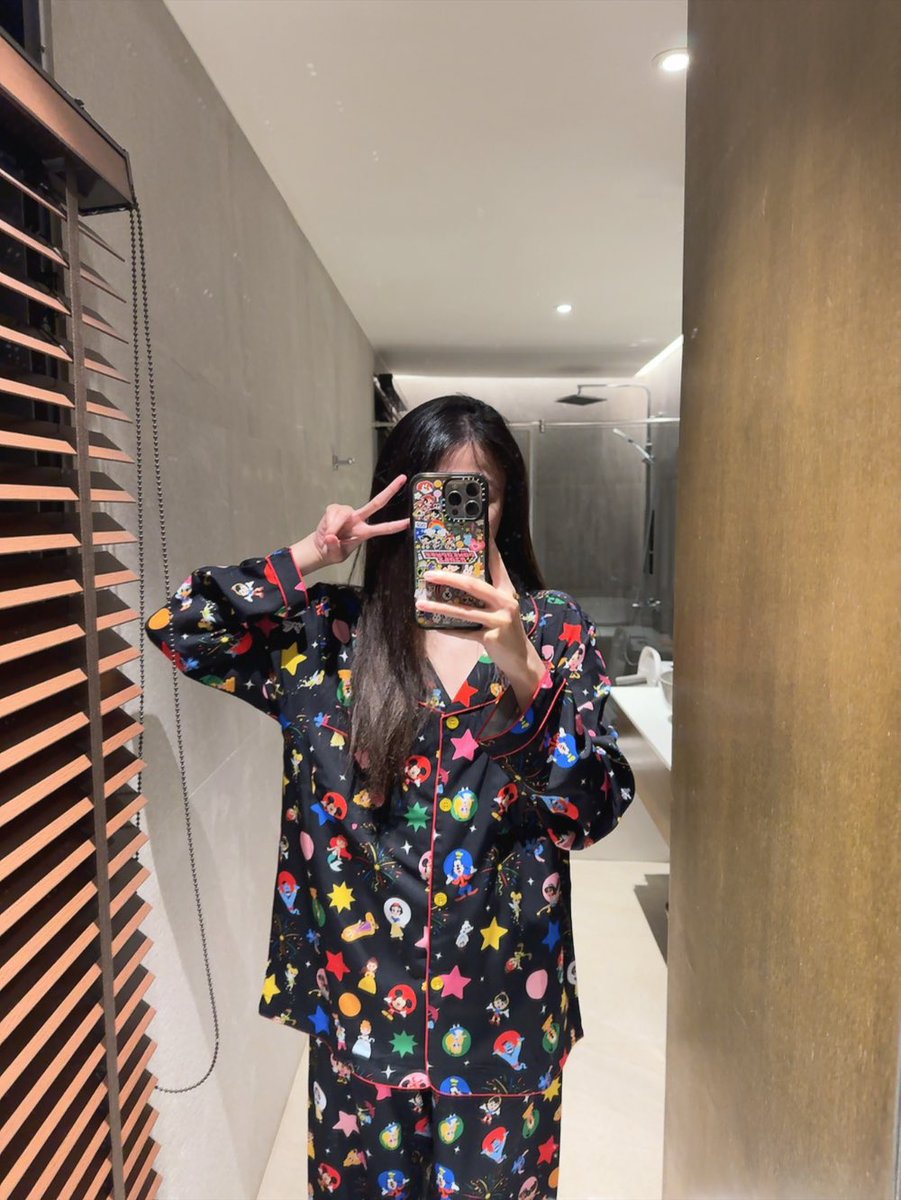 PPIMMYY's tweet photo. แฟน DISNEY ห้ามพลาดเลยกับคอลชุดนอนของ Happy Sunday X Disney 100 years ลายคือสวยน่ารักน่า take my money!! 💸💸 ลาย ตัวละคร Disney และ ตัวร้าย Disney villian ✨ ของมันต้องมี!! ( จะหมดแย้วน้า ) https://t.co/sjmQC4GMQV