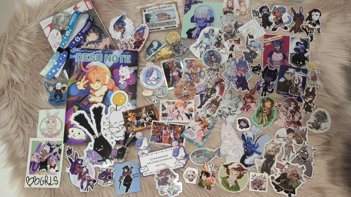 I spent the weekend at #desuconfrostbite and I had the most amazing time! I actually managed to get into costume on all three days. Group cosplays, partying, karaoke, #woltradesucon #woltradedesucon, great shows and amazing people. Thank you so much everyone, this was the best 💜