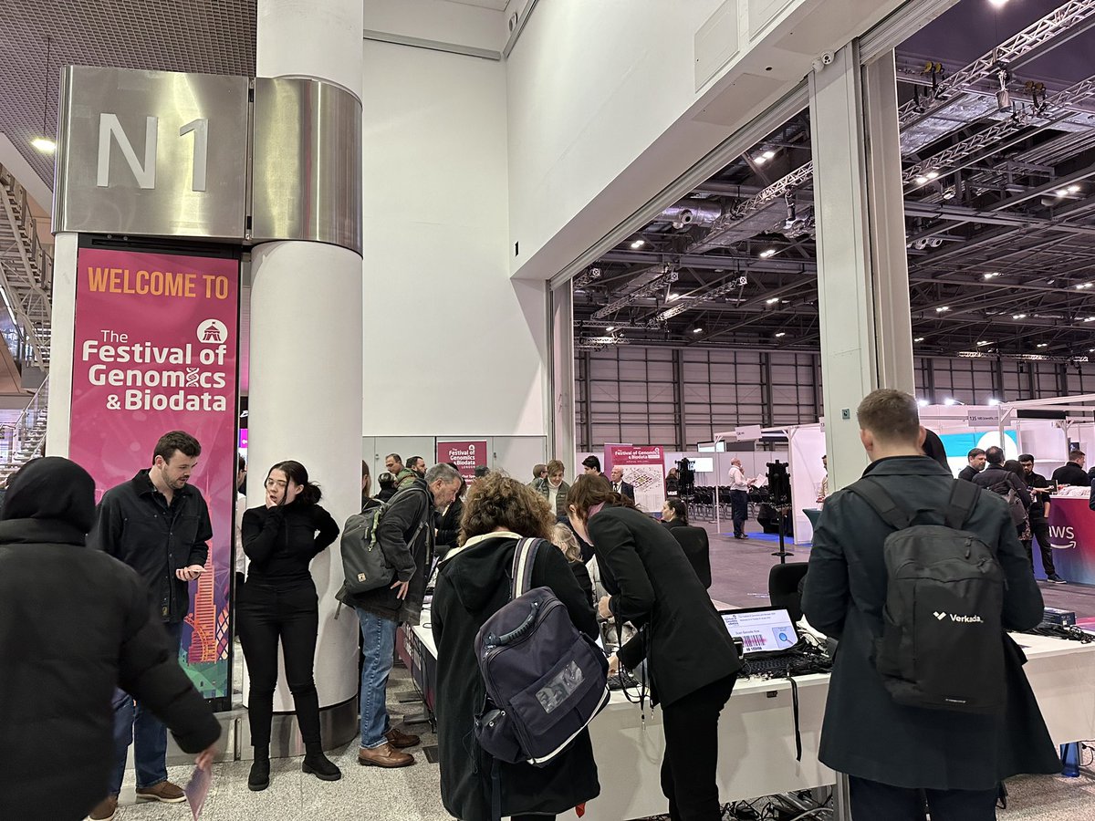Inspireevents4's tweet photo. Last week, Inspire was providing its services at the Festival of Genomics &amp; Biodata at @ExCeLLondon 
Congratulations to the organisers for a successful and busy event 👏🏻👏🏻
@JonasEventTech  
#events #inspire https://t.co/9NBdRttWBK