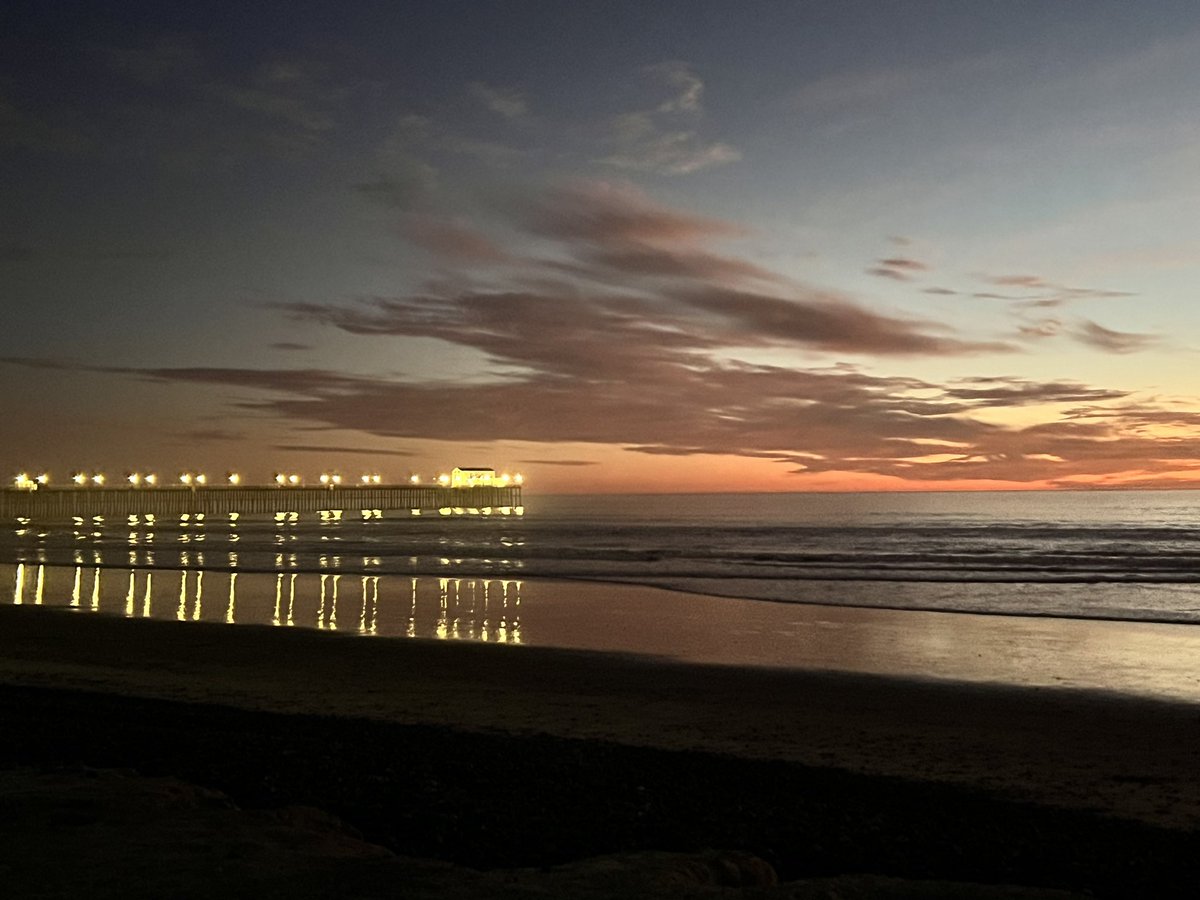 Sunset <a href="/CityofOceanside/">City of Oceanside</a> #5miles #harbor to the #strand
