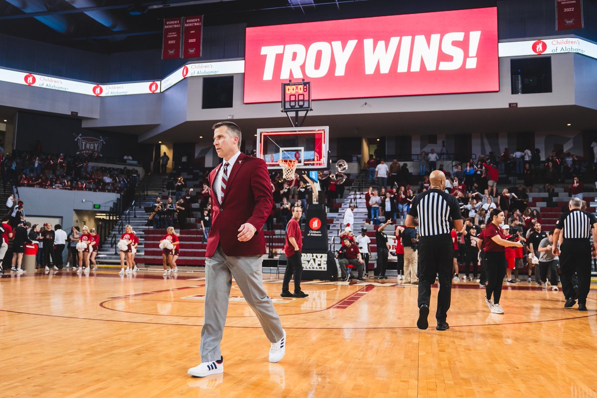 TroyTrojansMBB tweet picture