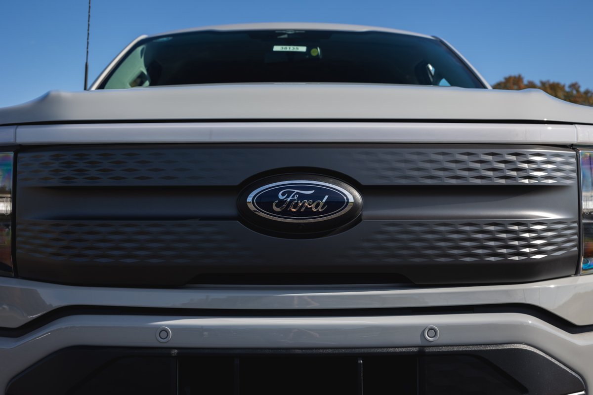 malouf_fordinc's tweet photo. Get a thrilling taste of the F-150 Lightning® experience.
https://t.co/ziYAZVezsm
.
.
.
#MaloufFord #ford #fordusa https://t.co/cONX9gwOOi