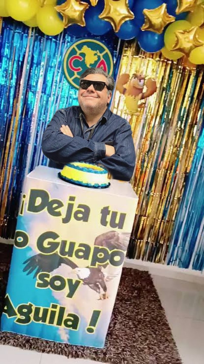 RodrigoMicron's tweet photo. Felicidades al caballero águila #PoderosoRulo https://t.co/thpiv3gF4i