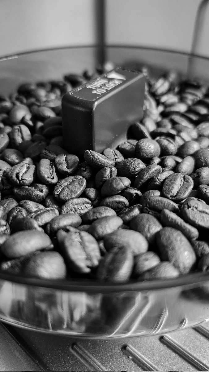 Loving the 'Creamery Seasonal Blend', great for Latte 🎨. 

<a href="/RubyRoasters/">Ruby Coffee Roasters</a>