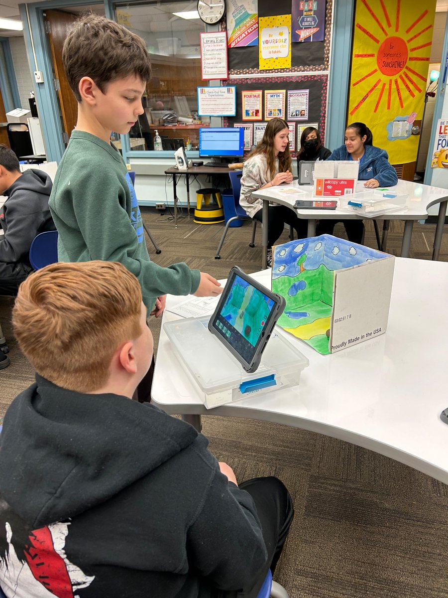 RushtonLibrary's tweet photo. 6th grade stop motion films are starting to come to life! https://t.co/TSuLjtk1lC