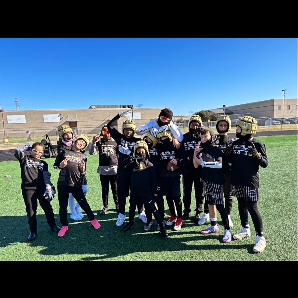 TheReal_10K's tweet photo. Went to @prospects7on7 and came home with the title going 5-0 all weekend. #HPA #10U #HighProfileAthletes #TheList https://t.co/sEHITbaOZJ