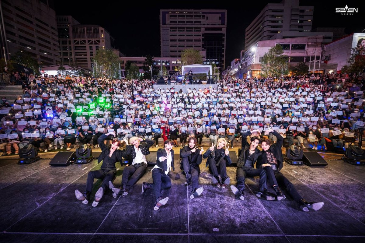 The7_official's tweet photo. THE7 1st Anniversary [2901]

It was a lovely year with you, SKY! We are so lucky to have fans like you. Every moment with you is just like magic. 🪄🎩 This is just our first year, promising to be filled with wonderful memories afterward. 💕

“Lucky to have you, SKY☁️“

#THE7 #THE7_th
#THE71stAnniversary
#2901