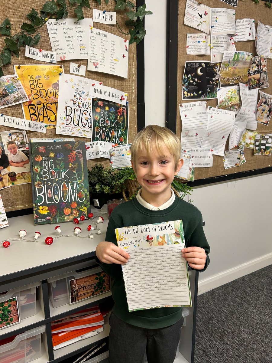 MfpsY2's tweet photo. Well done to these four superstars for their amazing writing 🌟 They tried so hard to improve their content and presentation!
#MFPSLit https://t.co/G6vQsqs8qD