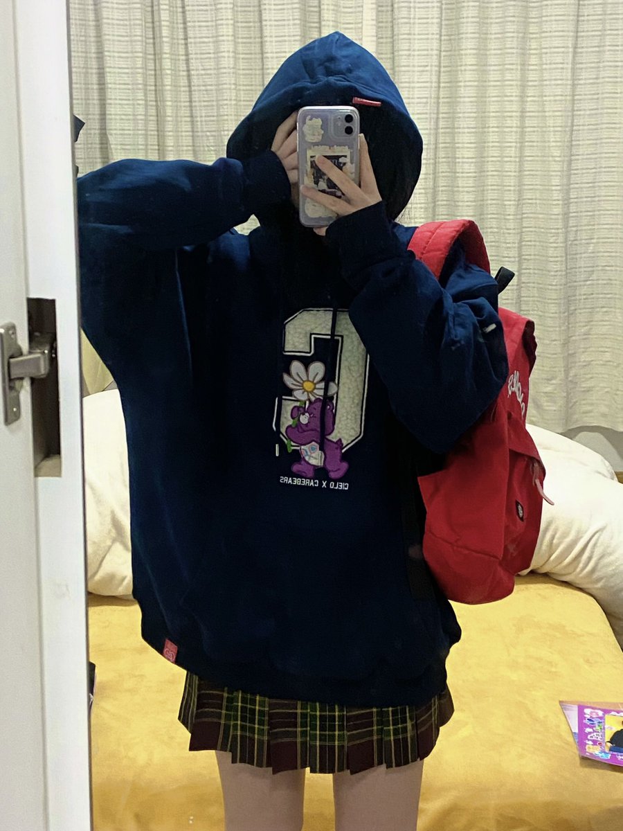 _moon_BP's tweet photo. #CIELOHEARTxCarebears
#cieloheart #cooheart 

I really like this design. It's so cute.
@cielo__heart 

I'm already looking forward to putting on my clothes and meeting @cooheartt in the summer
（I didn't wear short sleeves because it was too cold🥶…..

💖💖💖 https://t.co/RKZd1flENg