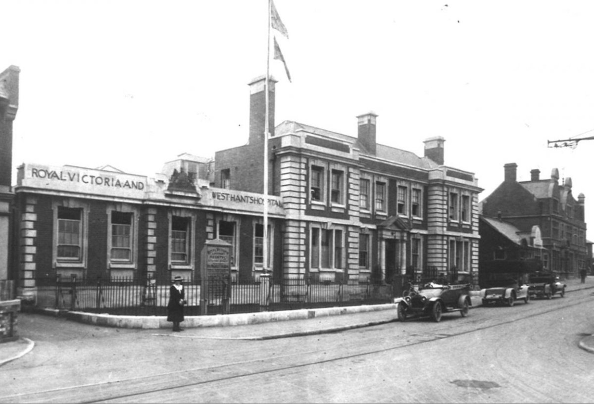 Anne Louise Avery tweet media