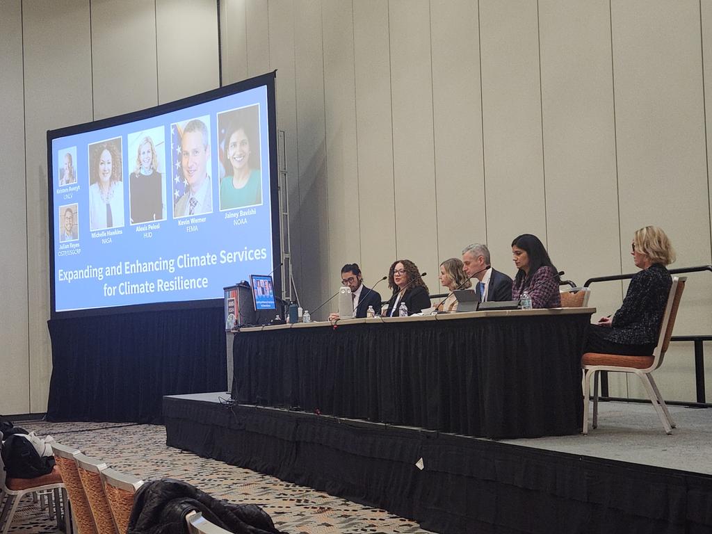 Expanding & Enhancing Climate Services for Climate Resilience. Common theme: Partnerships, collaborations, & engagement matters. (Great model: Climate Matters) Lead by the extraordinary Kristen Averyt, @julianjon. #AMS2024 @@ametsoc @jaineytweets @nasa @HUDgov @NOAA @fema