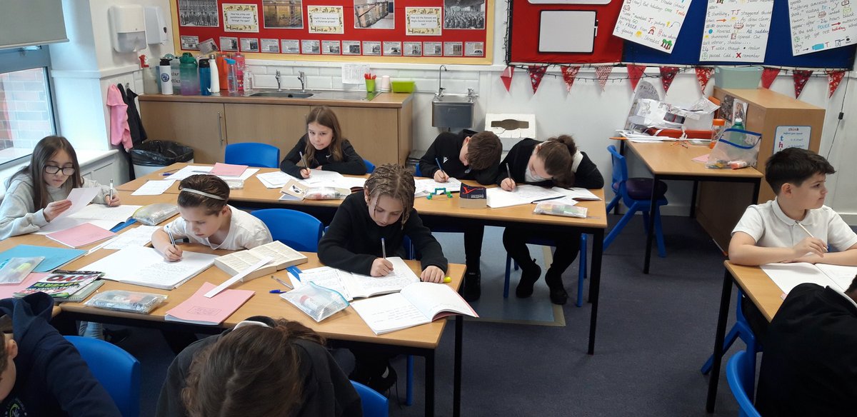 Lower Wortley Primary School tweet media