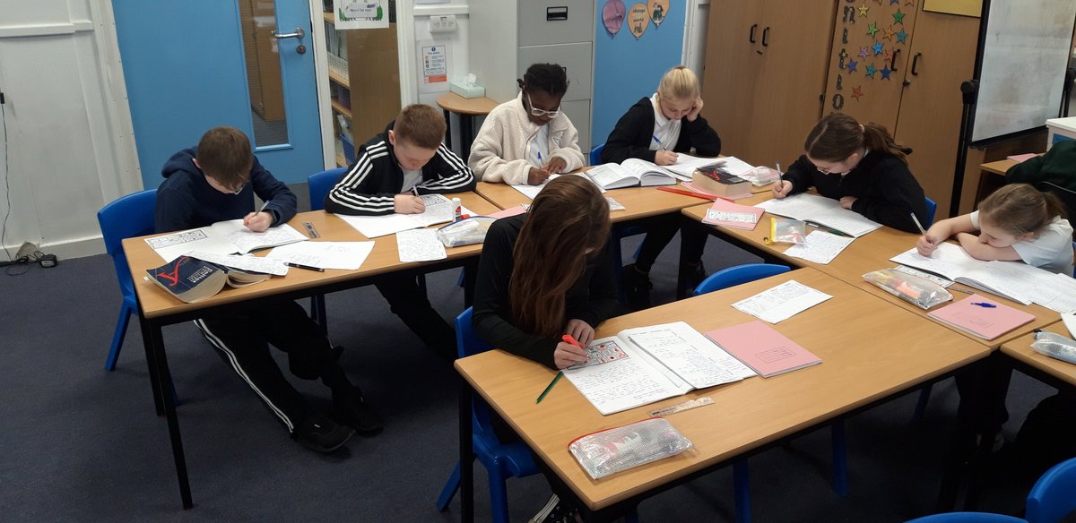 Lower Wortley Primary School tweet media